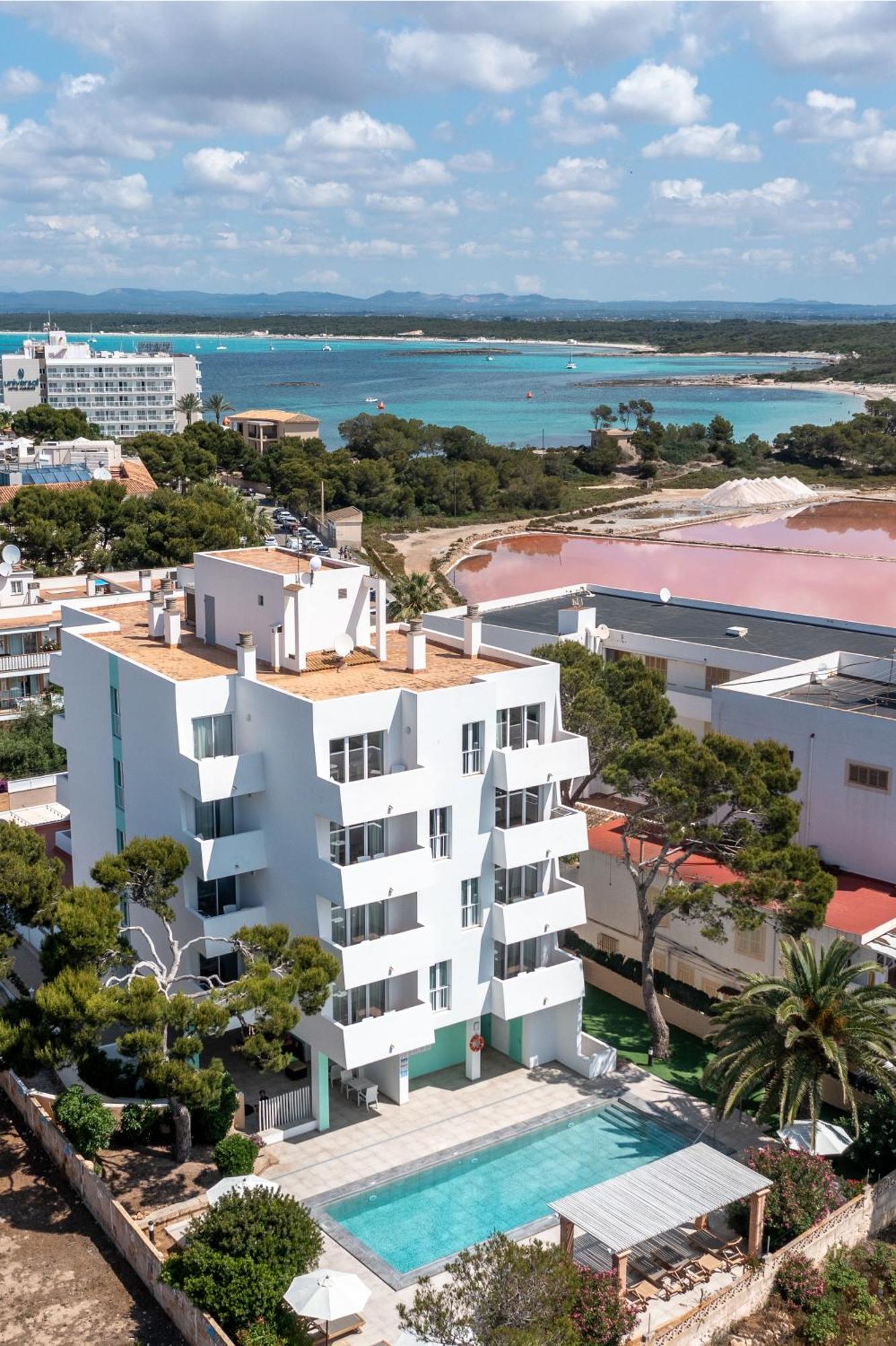 Apartaments Andreas كولونيا سانت خورذي المظهر الخارجي الصورة