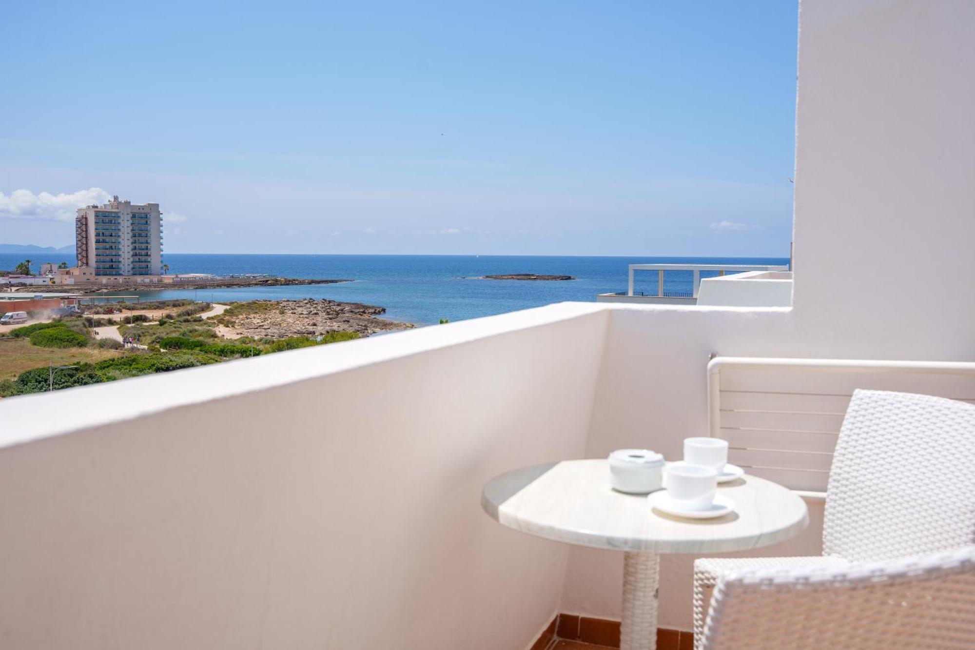 Apartaments Andreas كولونيا سانت خورذي المظهر الخارجي الصورة